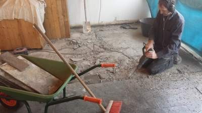 Tiling Country Kitchen